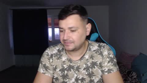 Alex online show from 12-21-24, 02:37