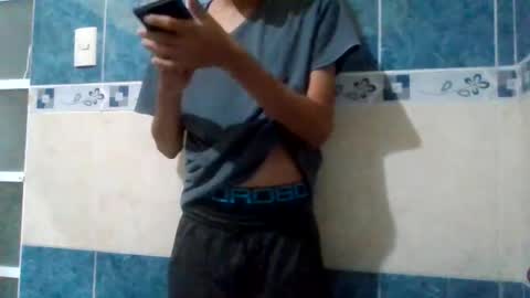 Snapshot of just_aerinn chatting on 07-12-26, 06:15 Just Aerin online show from 07-12-26, 06:15