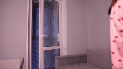 Snapshot of just_emmy chatting on 01-09-25, 05:13 just call me Emmy online show from 01-09-25, 05:13