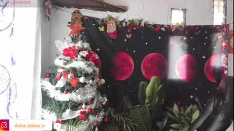 Sofia online show from 01-01-25, 02:42