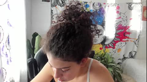 Sofia online show from 01-25-25, 06:46