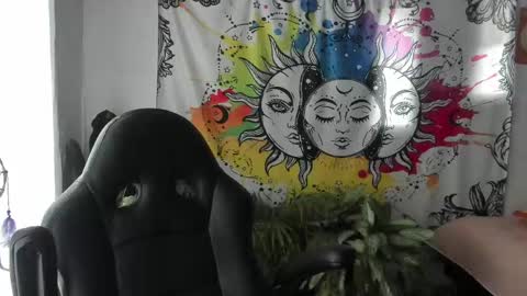 Sofia online show from 02-09-25, 05:33