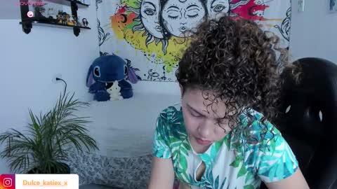 Sofia online show from 11-25-25, 05:46