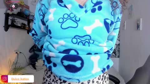 Sofia online show from 01-10-26, 04:14