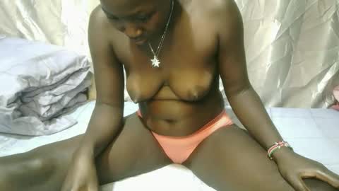 Snapshot of just_kendy chatting on 10-05-25, 10:13 just_kendy online show from 10-05-25, 10:13