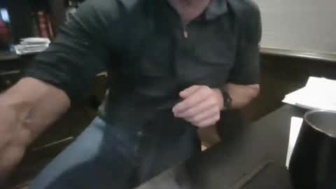 Snapshot of justanotherdadbod2025 chatting on 11-22-25, 01:37 justanotherdadbod2025 online show from 11-22-25, 01:37