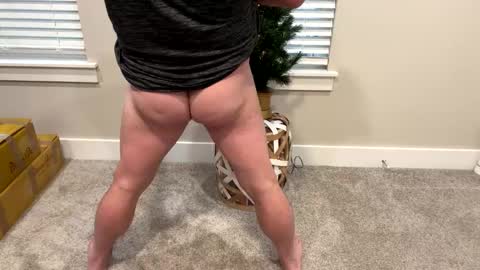 Snapshot of justanudedude chatting on 12-09-24, 10:09 justanudedude online show from 12-09-24, 10:09