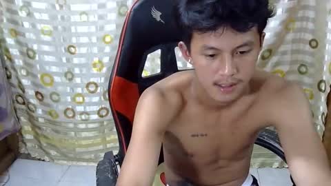 Snapshot of justcallme_james chatting on 03-09-26, 12:20 James online show from 03-09-26, 12:20