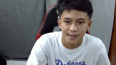 Snapshot of justcallme_james chatting on 05-08-26, 08:19 James online show from 05-08-26, 08:19