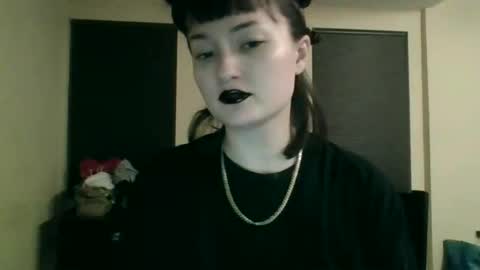 Clio D online show from 02-27-26, 12:21