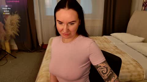 Miss Grace online show from 04-03-26, 04:43