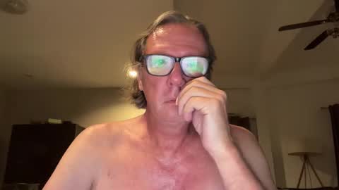 Snapshot of justin_hornyyyy chatting on 12-22-25, 04:48 justin_hornyyyy online show from 12-22-25, 04:48