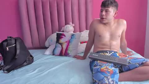 JUSTIN Y JAZMIN online show from 01-13-25, 07:31