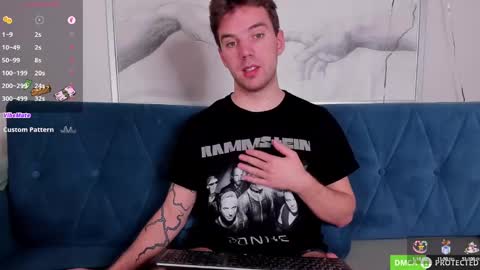 Snapshot of justin_reed chatting on 02-15-25, 08:44 Arthur online show from 02-15-25, 08:44