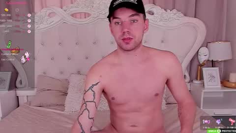 Snapshot of justin_reed chatting on 09-16-25, 08:15 Arthur online show from 09-16-25, 08:15