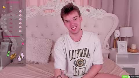 Snapshot of justin_reed chatting on 09-20-25, 08:15 Arthur online show from 09-20-25, 08:15