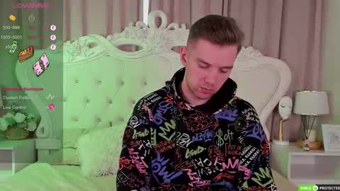 Snapshot of justin_reed chatting on 11-06-25, 08:48 Arthur online show from 11-06-25, 08:48