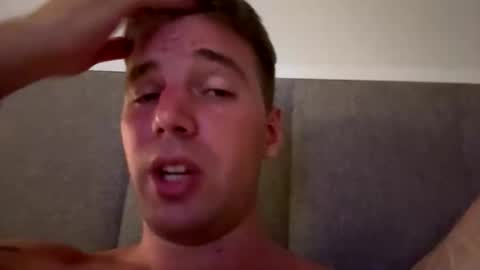 Snapshot of justin_reed chatting on 11-14-25, 11:13 Arthur online show from 11-14-25, 11:13