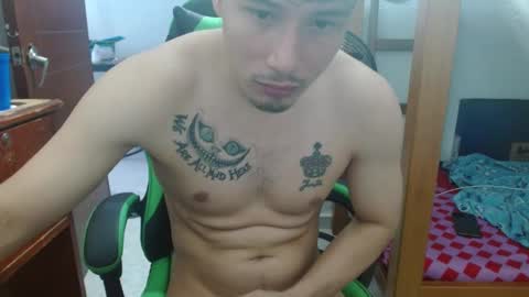 Snapshot of justin_taylor02 chatting on 10-02-25, 02:57 justin_taylor02 online show from 10-02-25, 02:57