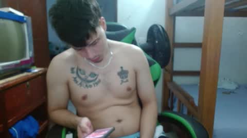 Snapshot of justin_taylor02 chatting on 10-23-25, 11:31 justin_taylor02 online show from 10-23-25, 11:31