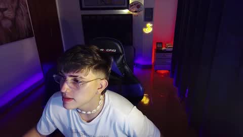 Justin trevor online show from 10-21-25, 11:16