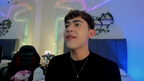 Snapshot of justinbe_ chatting on 01-15-26, 11:15 Justin online show from 01-15-26, 11:15