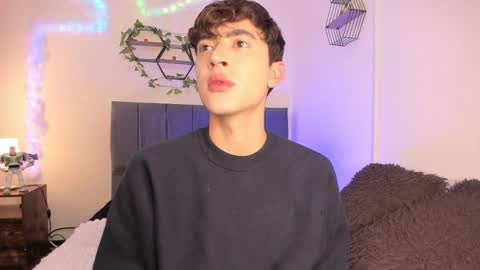 Snapshot of justinbe_ chatting on 02-13-26, 11:17 Justin online show from 02-13-26, 11:17