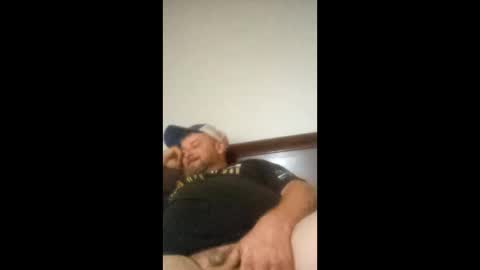 Snapshot of justincase8669 chatting on 04-12-26, 02:49 justincase8669 online show from 04-12-26, 02:49