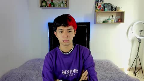 Justine online show from 12-19-25, 02:02