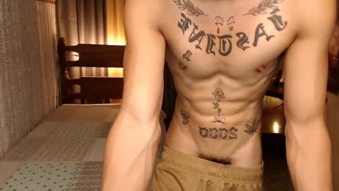 Snapshot of justine_hunk chatting on 12-23-24, 11:49 justine_hunk online show from 12-23-24, 11:49