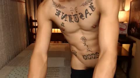 Snapshot of justine_hunk chatting on 12-29-24, 11:08 justine_hunk online show from 12-29-24, 11:08