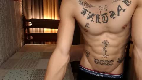 Snapshot of justine_hunk chatting on 01-06-25, 11:18 justine_hunk online show from 01-06-25, 11:18