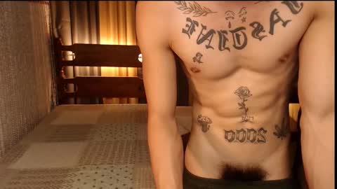 Snapshot of justine_hunk chatting on 03-04-25, 08:35 justine_hunk online show from 03-04-25, 08:35