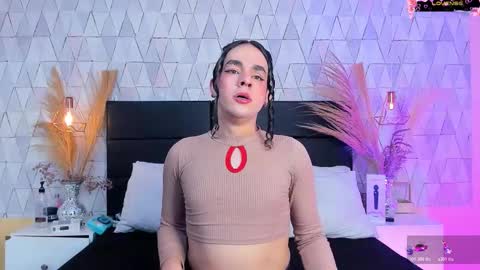 Justine online show from 03-25-26, 04:29