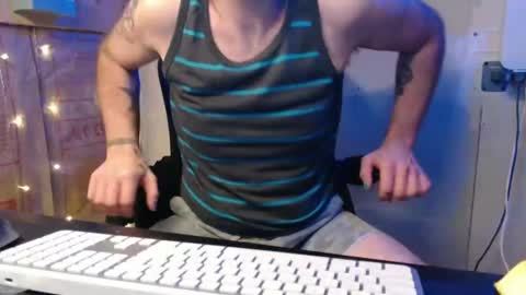 Snapshot of justinmoore1987 chatting on 03-05-25, 11:38 justinmoore1987 online show from 03-05-25, 11:38