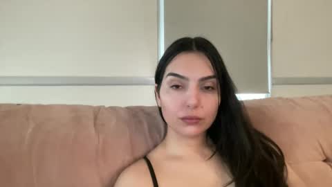 Snapshot of justjessiedirtygirl chatting on 12-11-24, 08:07 Jess online show from 12-11-24, 08:07