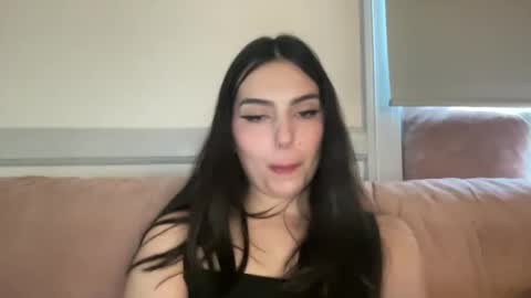 Snapshot of justjessiedirtygirl chatting on 12-17-24, 11:16 Jess online show from 12-17-24, 11:16