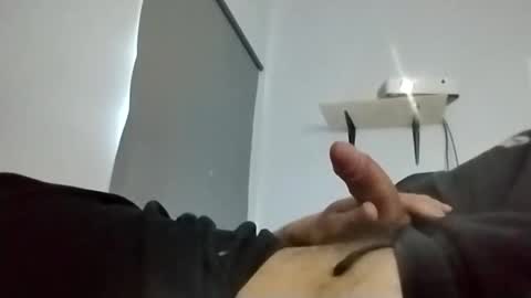 justme6vi6 online show from 03-28-26, 01:00