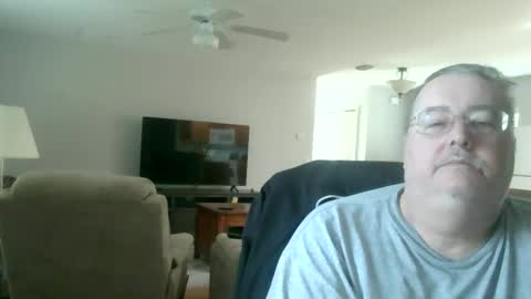 Snapshot of justmedm64 chatting on 12-28-24, 05:14 justmedm64 online show from 12-28-24, 05:14