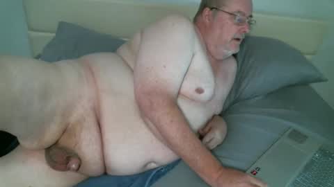 Snapshot of justmedm64 chatting on 01-17-26, 01:21 justmedm64 online show from 01-17-26, 01:21