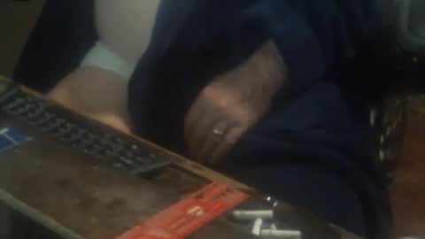 justmeohio online show from 11-21-25, 01:48