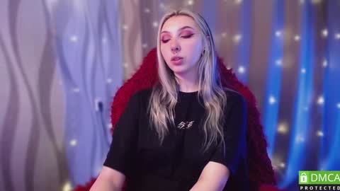 Snapshot of justmeowgirl chatting on 01-29-25, 05:40 justmeowgirl online show from 01-29-25, 05:40