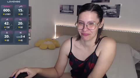 Snapshot of justmexy7 chatting on 12-02-24, 05:04 Julie online show from 12-02-24, 05:04