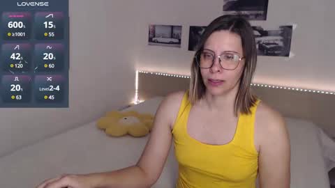 Snapshot of justmexy7 chatting on 12-13-24, 05:05 Julie online show from 12-13-24, 05:05