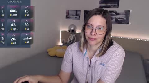 Snapshot of justmexy7 chatting on 01-21-25, 05:16 Julie online show from 01-21-25, 05:16