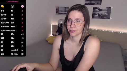 Snapshot of justmexy7 chatting on 02-06-25, 05:03 Julie online show from 02-06-25, 05:03