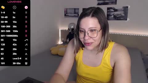 Snapshot of justmexy7 chatting on 02-18-25, 05:09 Julie online show from 02-18-25, 05:09