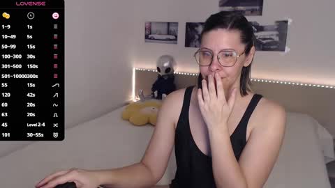 Snapshot of justmexy7 chatting on 03-06-25, 05:03 Julie online show from 03-06-25, 05:03