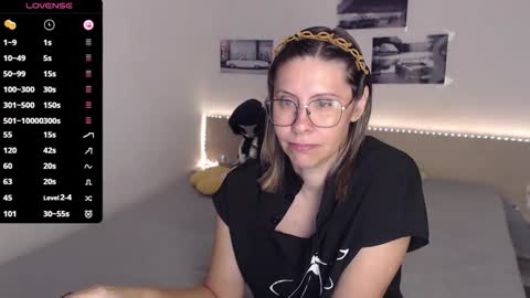 Snapshot of justmexy7 chatting on 10-01-25, 04:07 Julie online show from 10-01-25, 04:07
