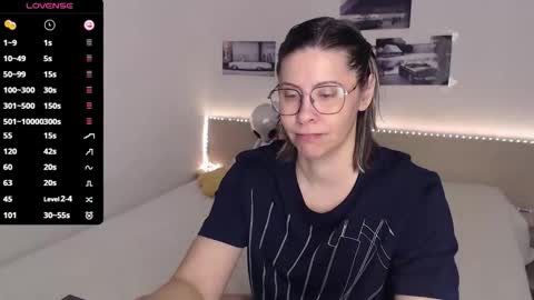 Snapshot of justmexy7 chatting on 01-07-26, 04:48 Julie online show from 01-07-26, 04:48